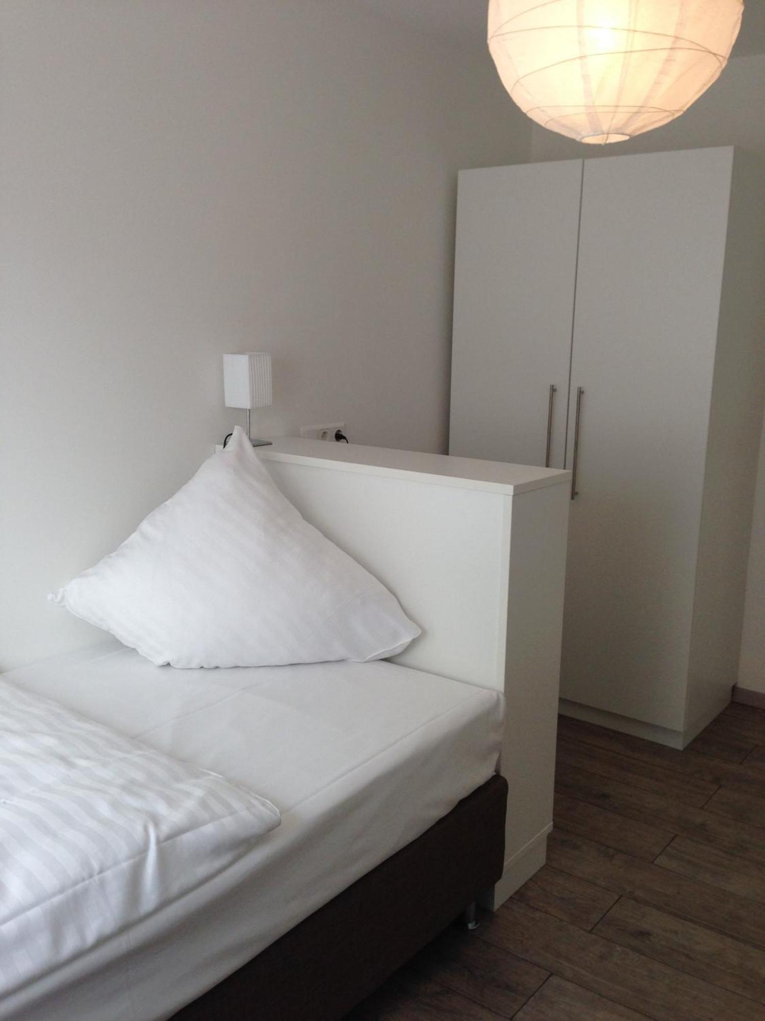 Neckarbett - Self Service Hotel Lauffen am Neckar Room photo